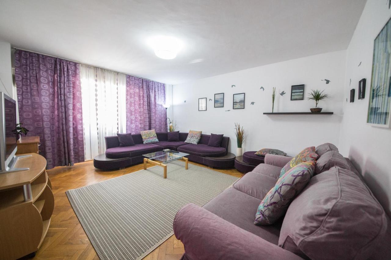 Unirii Cozy Apartment By Olala Homes บูคาเรสต์ ภายนอก รูปภาพ